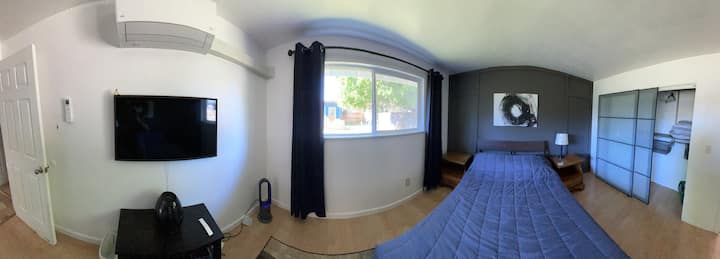 Bedroom One. Panoramic view.