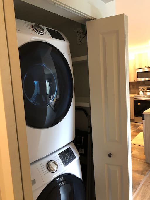 Brand new full size washer dryer