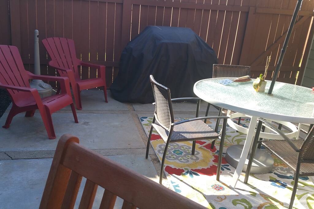 BBQ is waiting for you!! Utensils too. I've made a little outdoor smoking area, too. No smoking inside but that's okay. Do it outside. Big ash tray unit and little table-top ash tray.