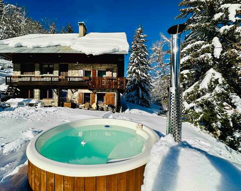 Chalet panoramic view with absolute calm, skiing 5 min away