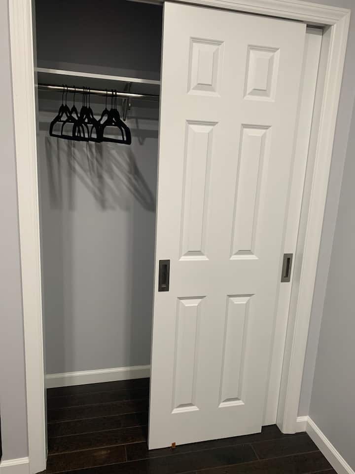 FEMALE ONLY, new listing, clean and bright Apartments for Rent in Fair Lawn, New Jersey