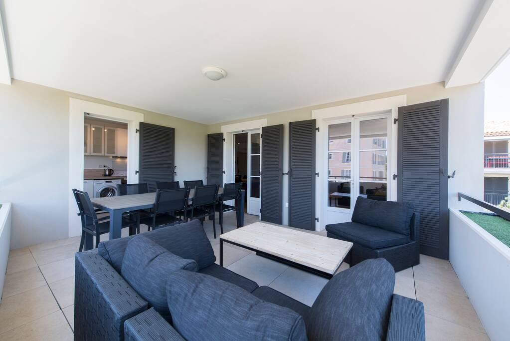 Terrasse 20 m² equipée