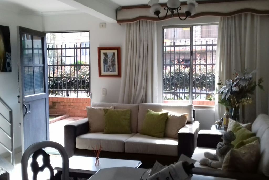 Sala desde el interior.