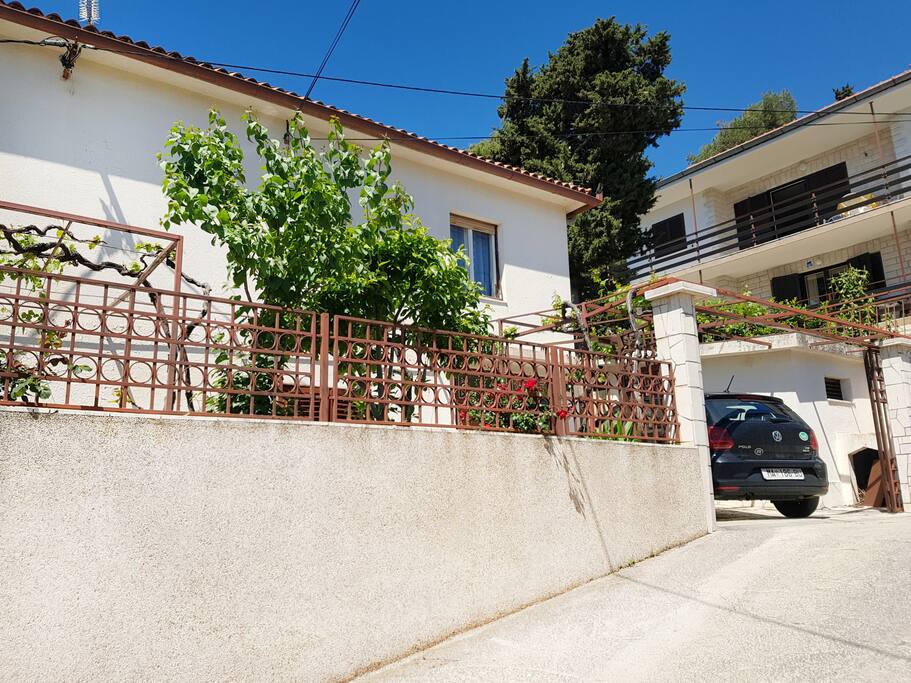 Parking space + Garage