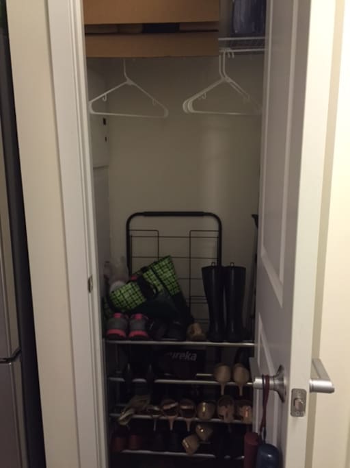 Closet for shoes and coats