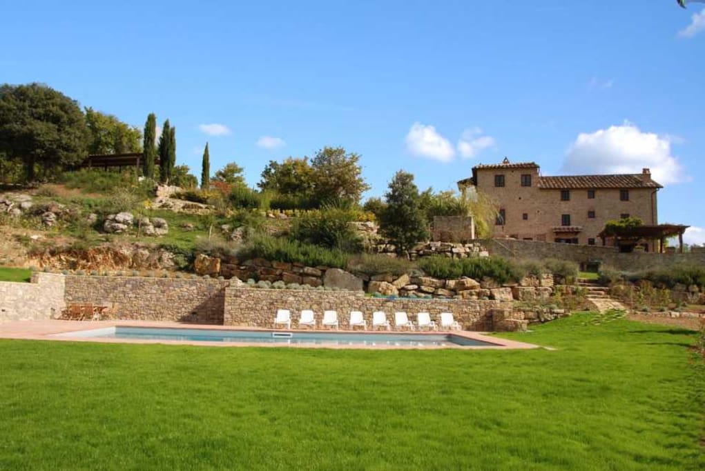 Il Colombiaio property