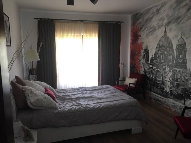 Cozy room in Intorsura Buzaului