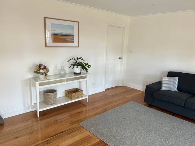 ‘Sheffield Central’ Clean & Comfortable home