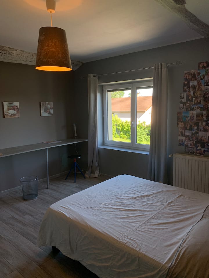 საძინებელი 1