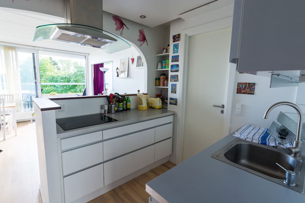 Open kitchen