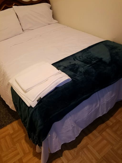 Brand new bed and Sheets