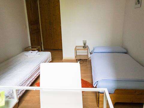 Köln Deutz Rheinnähe, 1-2 Gäste in Gründerzeithaus