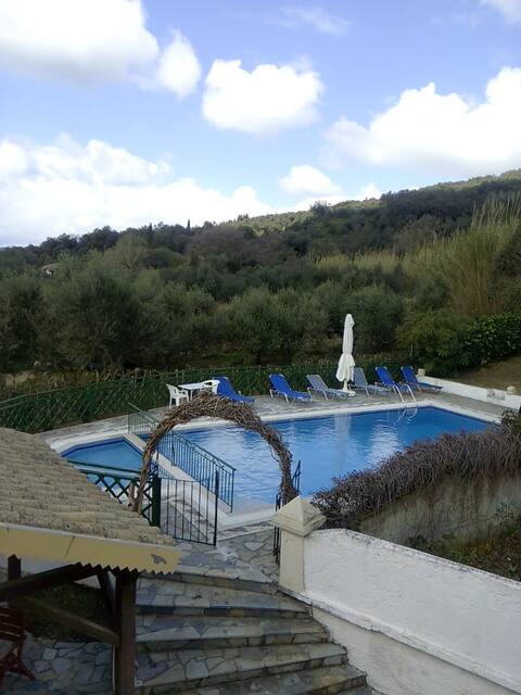 Pool Villa Grigoris