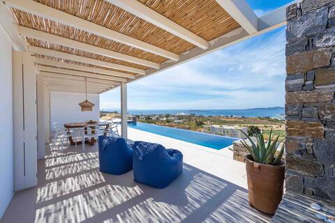 Cycladic villa in Paros