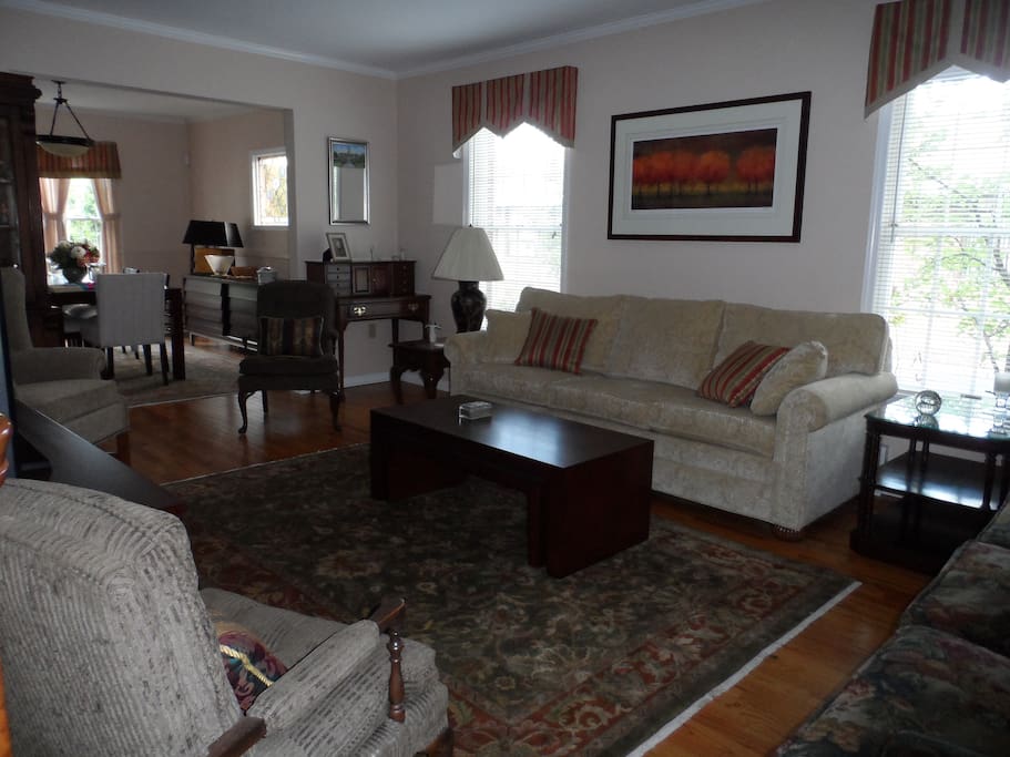 Living room/TV