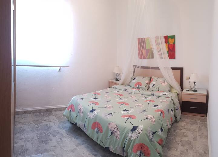 2 חדרי שינה עם מיטה זוגית