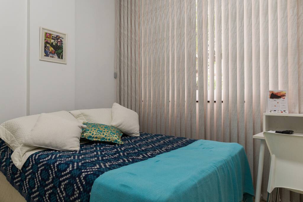 Double Bedroom with airco and computer desk
