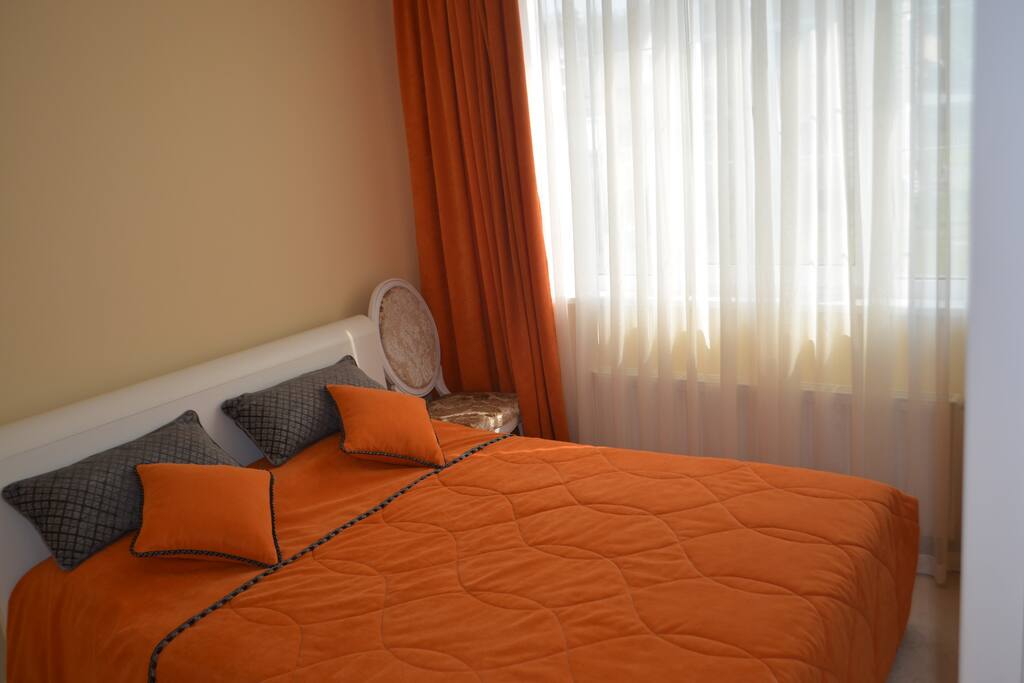 A King size bed with orthopedic mattress for a good rest and deep sleep