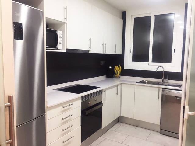 Autèntic Eixample CLXV gallery image 3