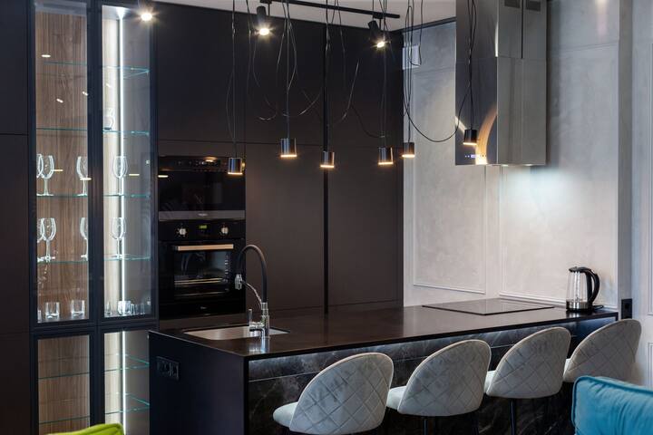 Royal Apart managed Airbnb listing 2