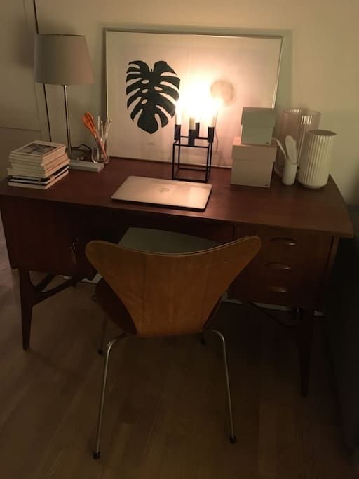 Stue, skrivebord