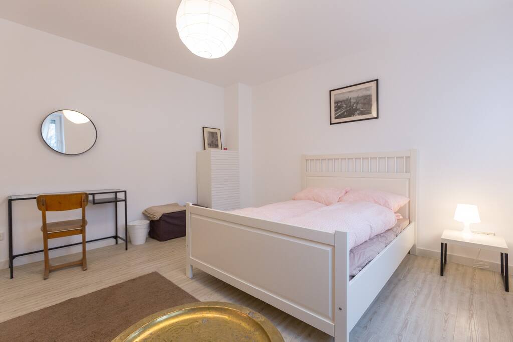 1.40*2.00m Bed