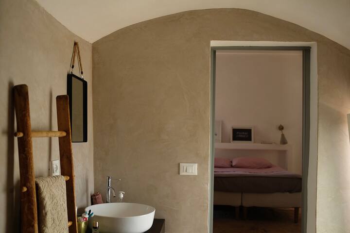 Casa Bianca con piscina gallery image 5