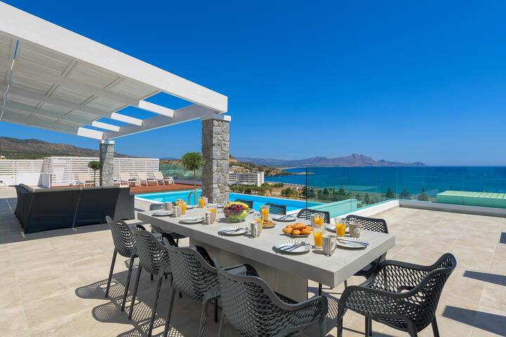 Villa Hermes in Lindos with pool & jacuzzi gallery image 3