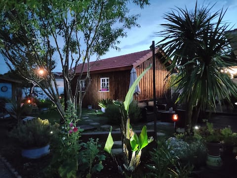 Airbnb performant: Cabane Bel Air - lovely guest house à Gujan Mestras