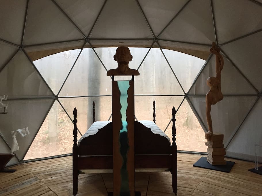 Inside dome and sculpture gallery