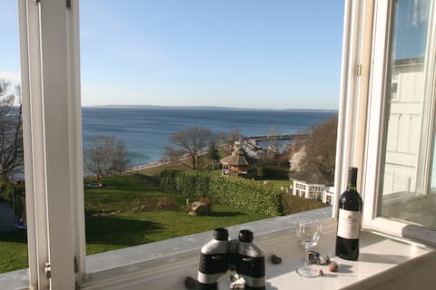 Erfolgreiche Airbnb-Immobilie: Baltic Sea apartment with feel-good effect in Sassnitz