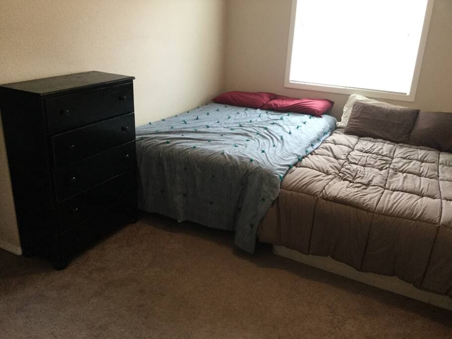 2 double beds in main space