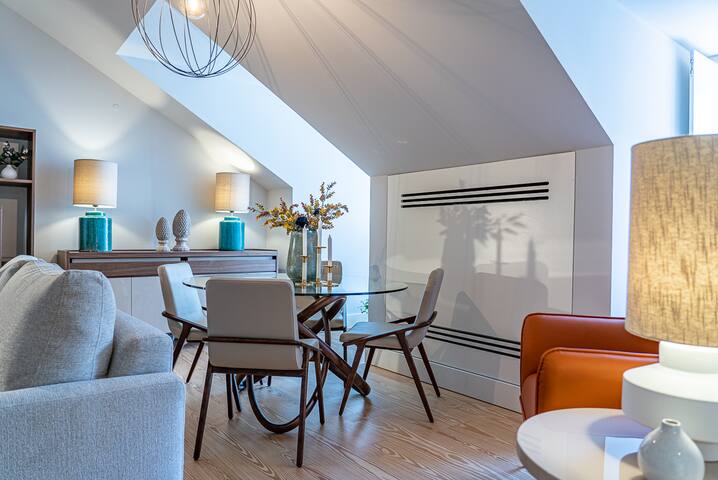 Bela da Rainha 4E – Great Baixa flat gallery image 5