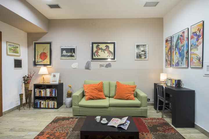 our large air conditioned livingroom