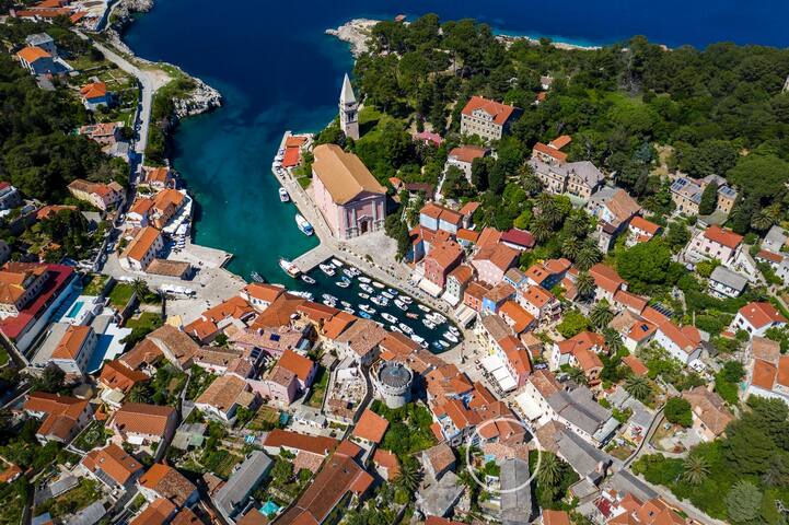 GoLosinj managed Airbnb listing 1