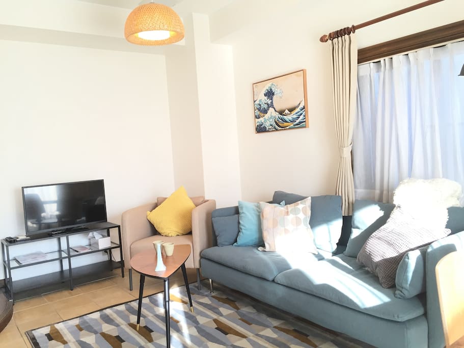 Main living room 2