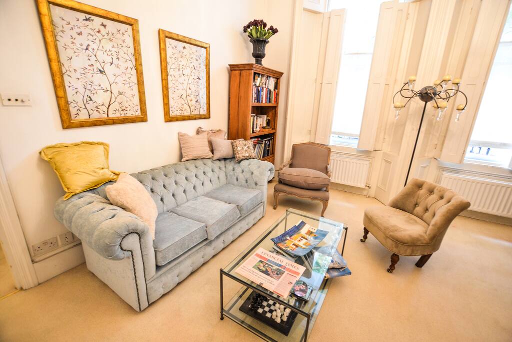 Beautiful seating area 