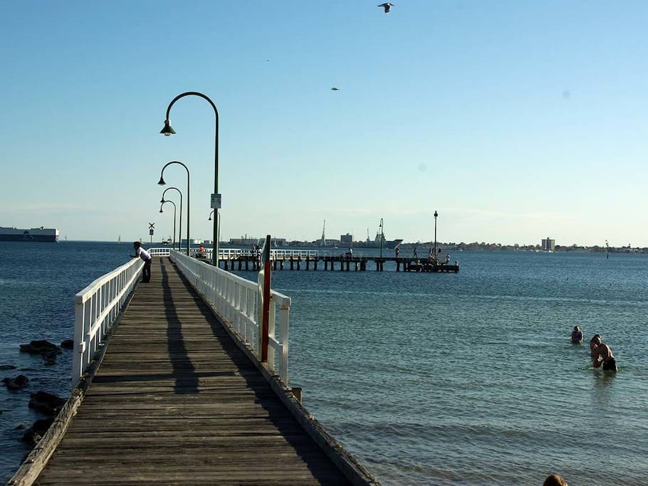 Port Melbourne Pier