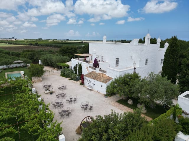 Masseria Le Cerase – Stunning Masseria with Pool gallery image 4