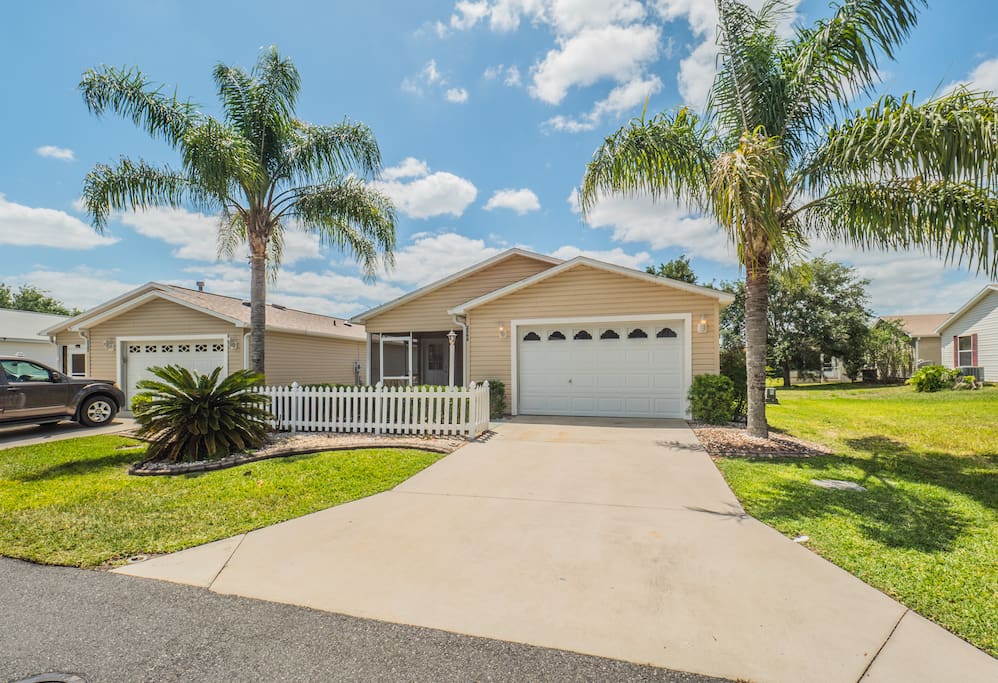 2566Hialeah-1.jpg