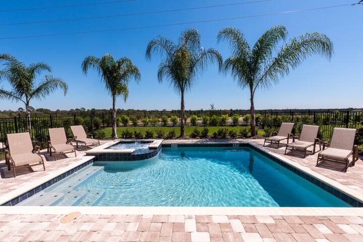 Luxury 20 Bedroom Reunion Villas Disney Doorstep Villas For Rent In Kissimmee Florida United States