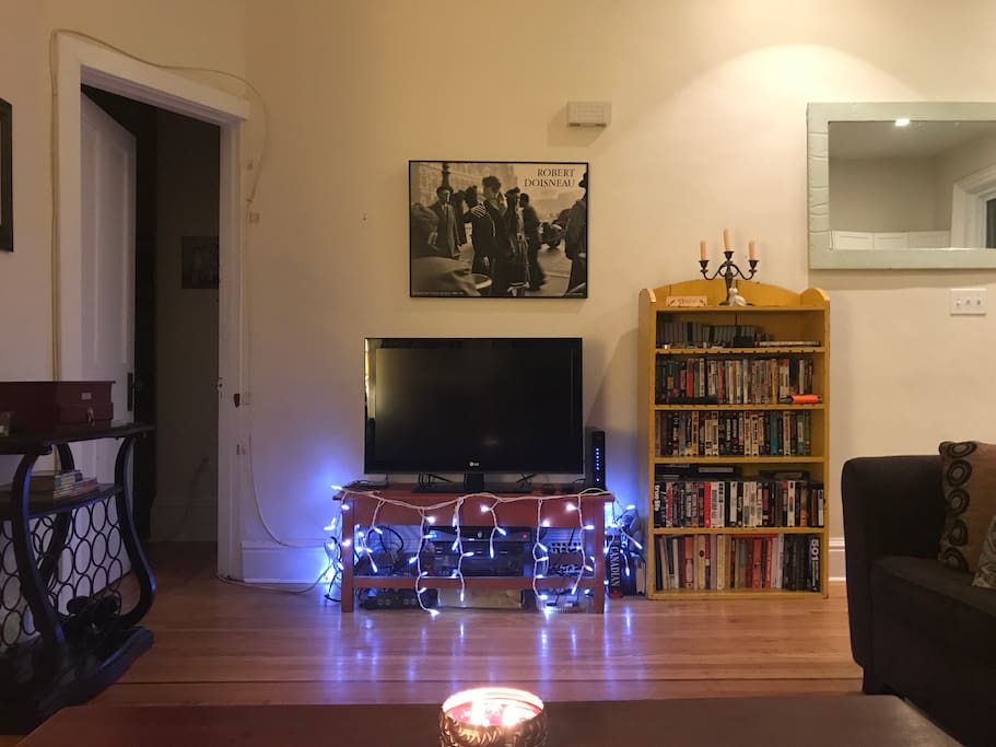 HDTV with cable, DVD, VCR, SNES, and N64