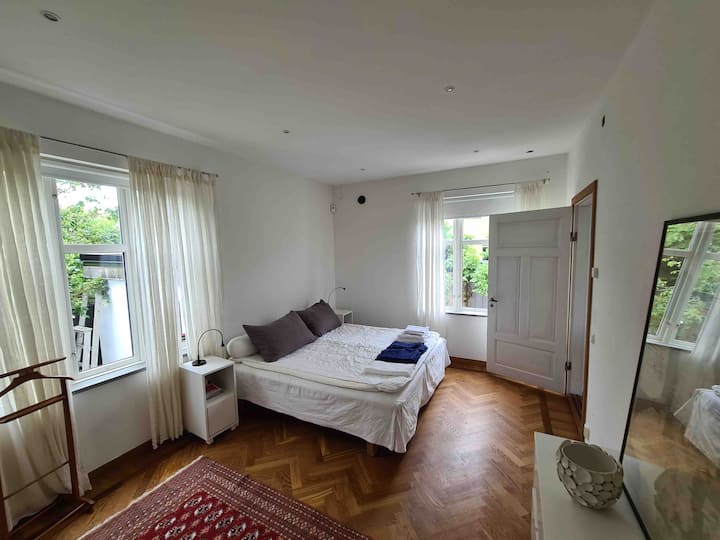 غرفة النوم 1