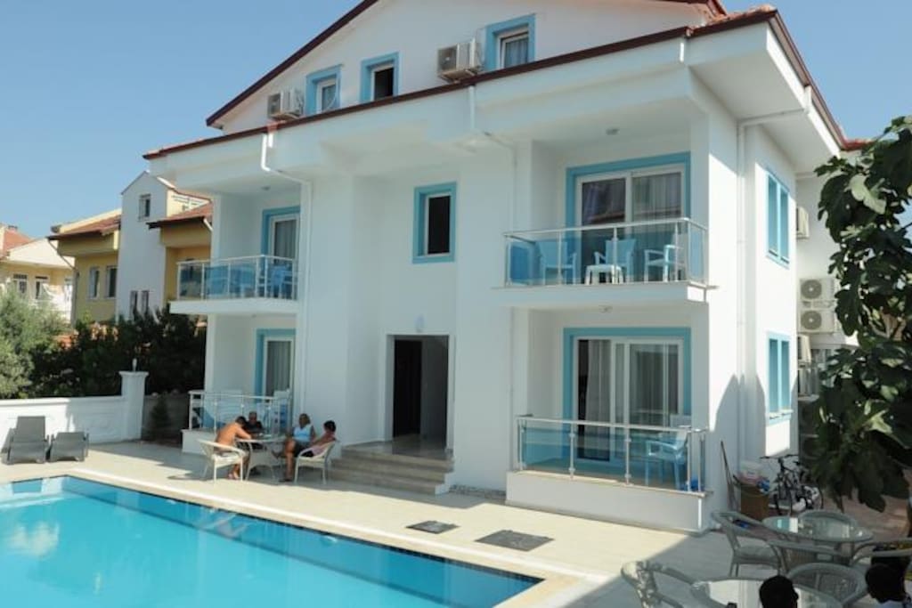 BLOCK B apartments