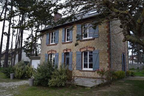 Old beachfront presbytery