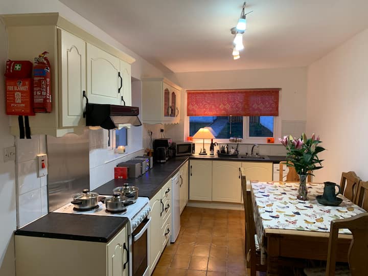 Top 12 Airbnb Vacation Rentals In Kilrush, Ireland Updated 2024 Trip101