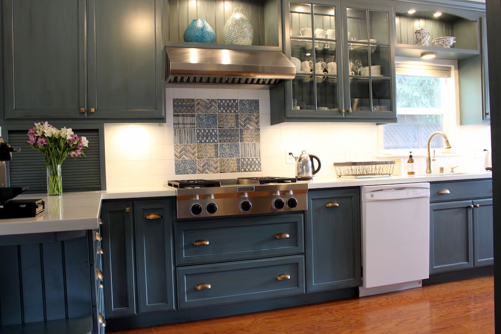 Newly remodeled gourmet kitchen