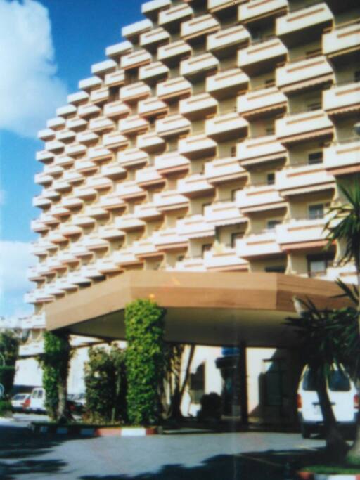 Edificio Duquesa de España con aparcamiento