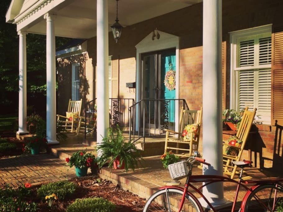 There's nothing like a Southern front porch! Welcome to Cottage Manor!