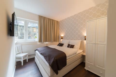 Ruhiges, innenstadtnahes, kleines Zimmer